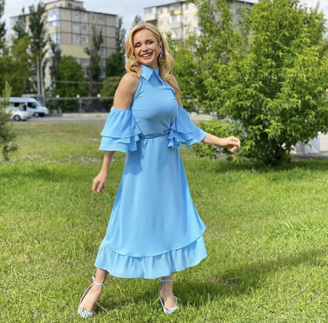 Дизайнер назвала топ-5 найбільш модних суконь літа 2020