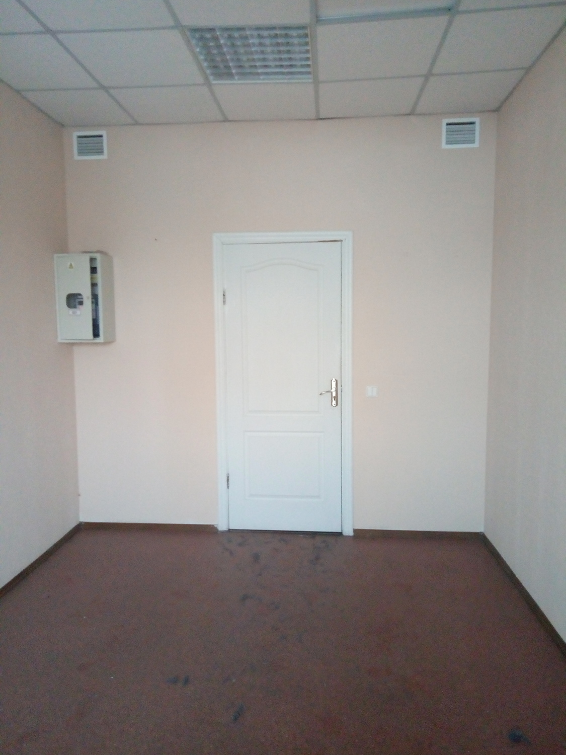 Хочу открыть свой бизнес в "Борисполе": сколько стоит аренда небольшого помещения