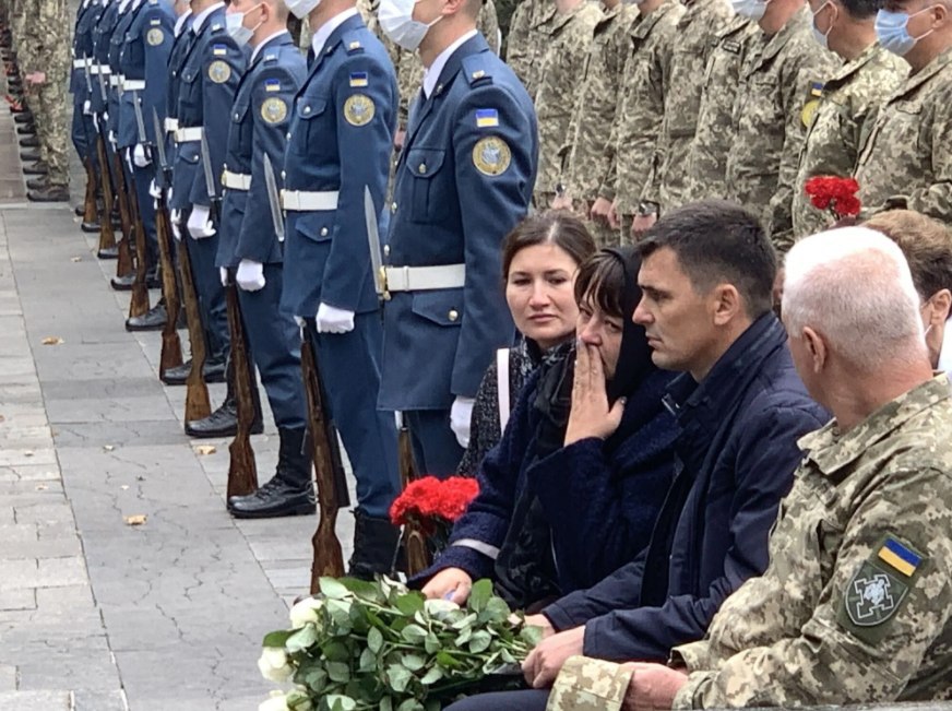В Харькове попрощались с погибшим в катастрофе Ан-26: фото и видео