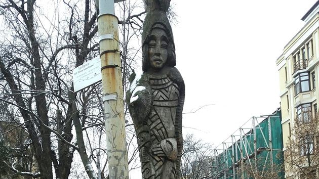 В центре Киева уничтожили знаменитую скульптуру