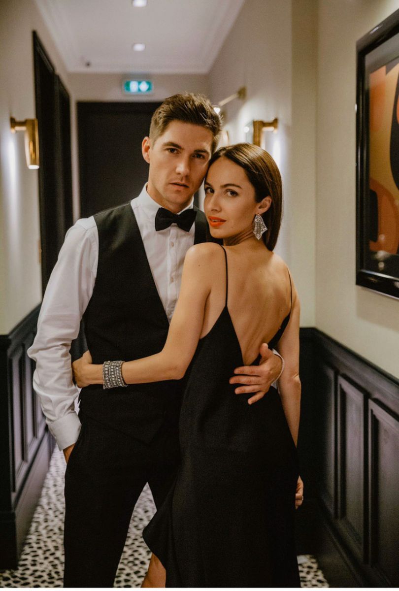 Діти ще не були: Володимир Остапчук та його нова дівчина вперше показали своє розкішне житло