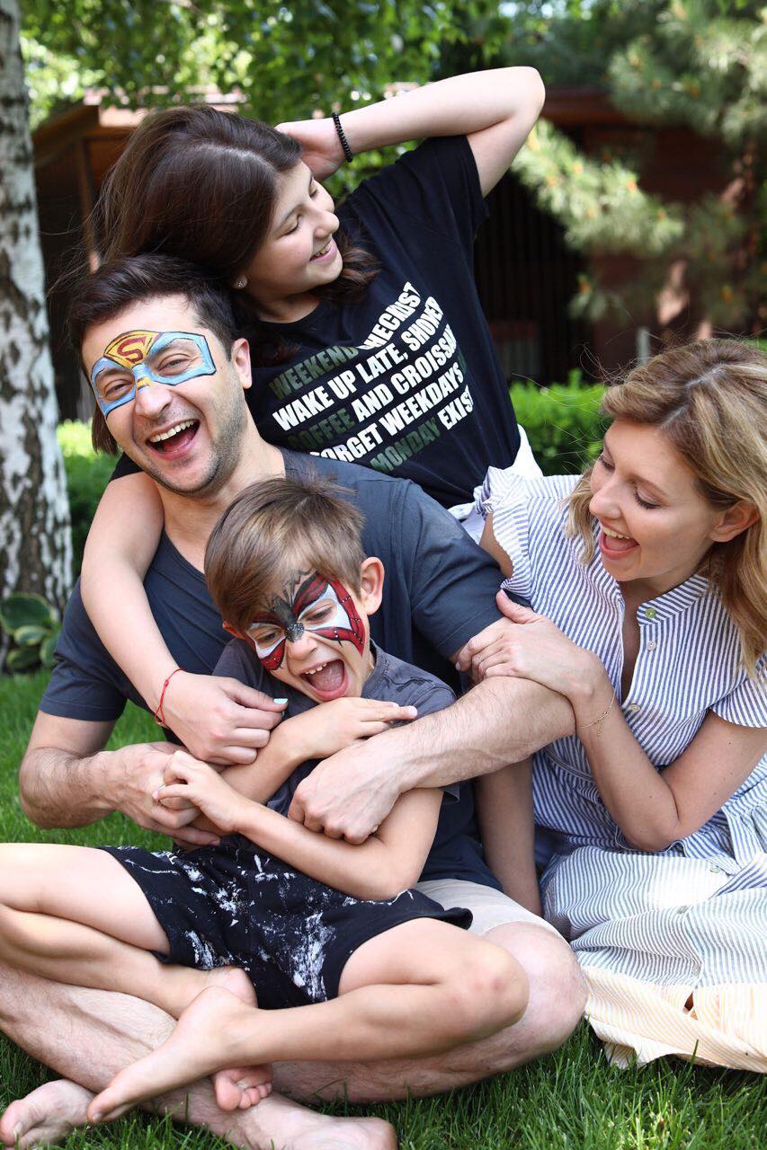 Зеленский до и после выборов: как менялся президент (фото)