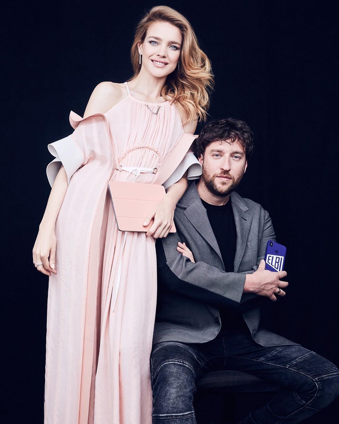 Двойной праздник: Наталья Водянова впервые показала лицо младшего сына от французского миллионера