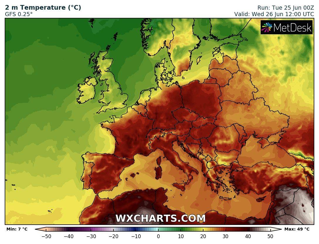 Атмосферный фронт несет в Украину похолодание и грозы