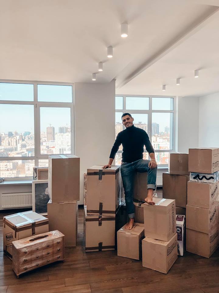 Холостяк 2019: учасниці влаштували жорсткі розбірки в прямому ефірі