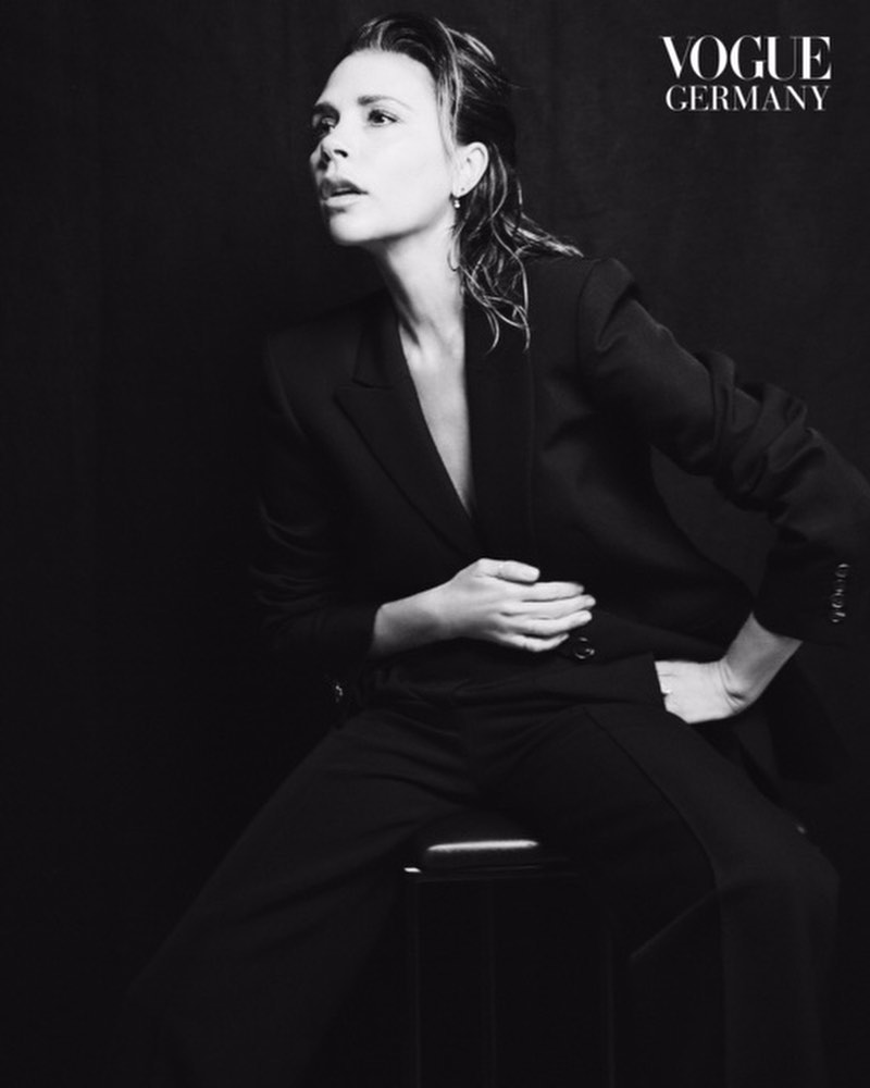 45-річна Вікторія Бекхем блищить у відвертій зйомці для відомого глянцю