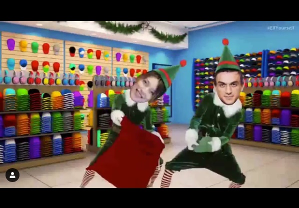 Новорічний флешмоб: Лобода слідом за Тодоренко виконала "танець ельфів"