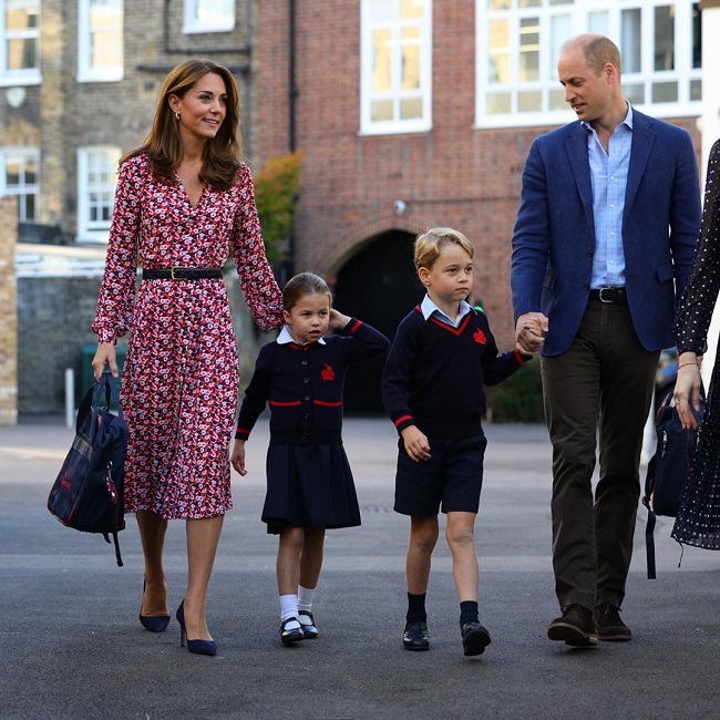 Кейт Миддлтон с детьми заметили в супермаркете: скупались к Хеллоуину (фото)