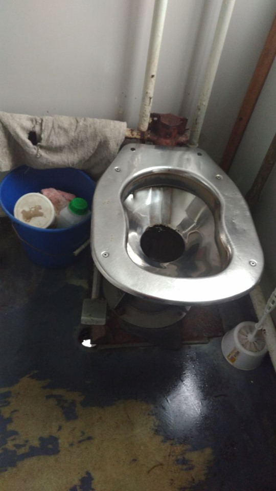 Опасно для жизни: Укрзализныця угодила в очередной скандал (фото)