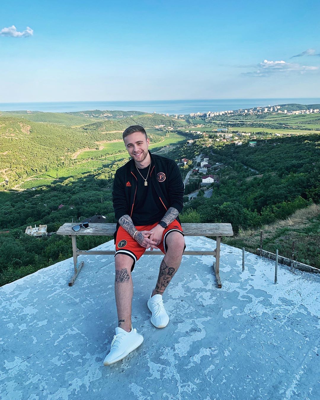 Самому популярному співакові РФ заборонили в'їзд в Україну: названа причина