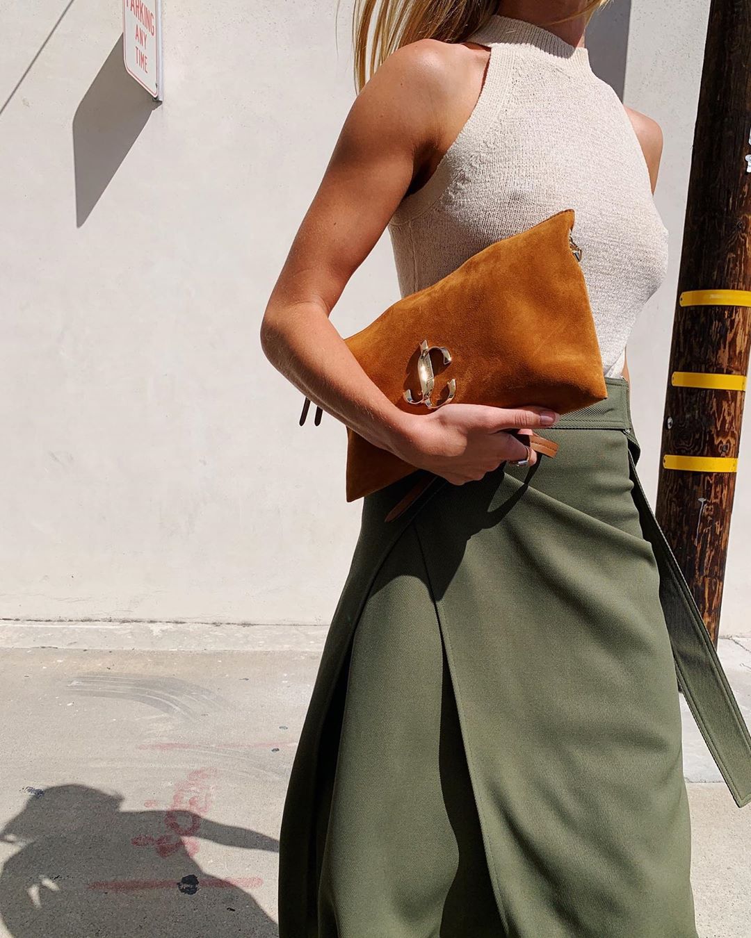 Формируем осенний гардероб: Роузи Хантигтон-Уайтли демонстрирует любимые вещи сезона