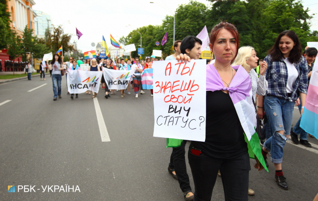 "Наша традиція – це свобода": як у Києві пройшов Марш рівності (фоторепортаж)