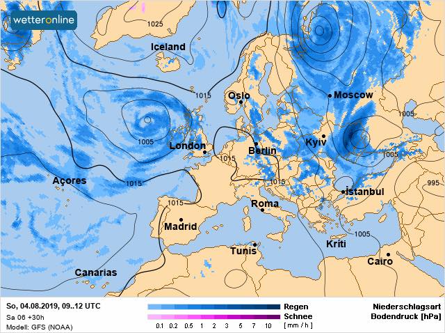 Шторм, шквалы и мощные ливни с градом: украинцев предупреждают об опасности