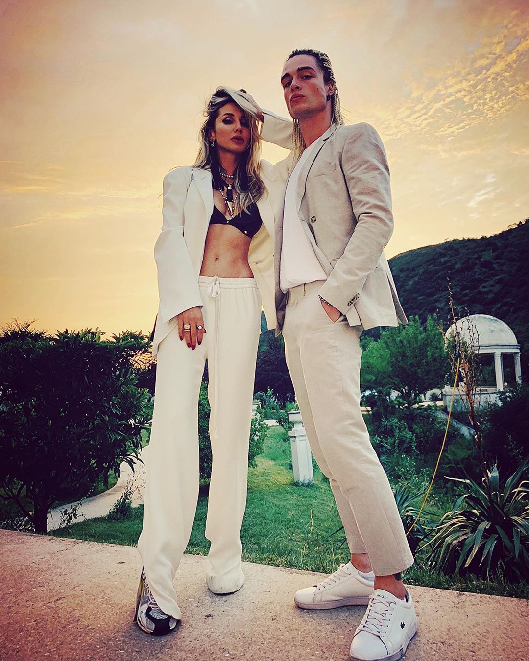 Лободу заподозрили в романе с 27-летним танцором (фото)