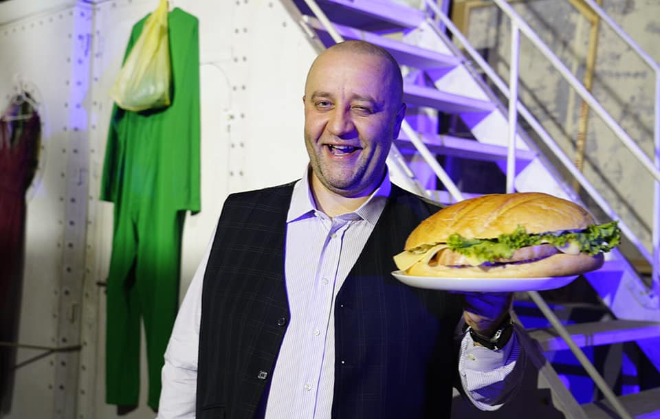 Звезда коллектива Дизель Шоу перенес операцию: детали