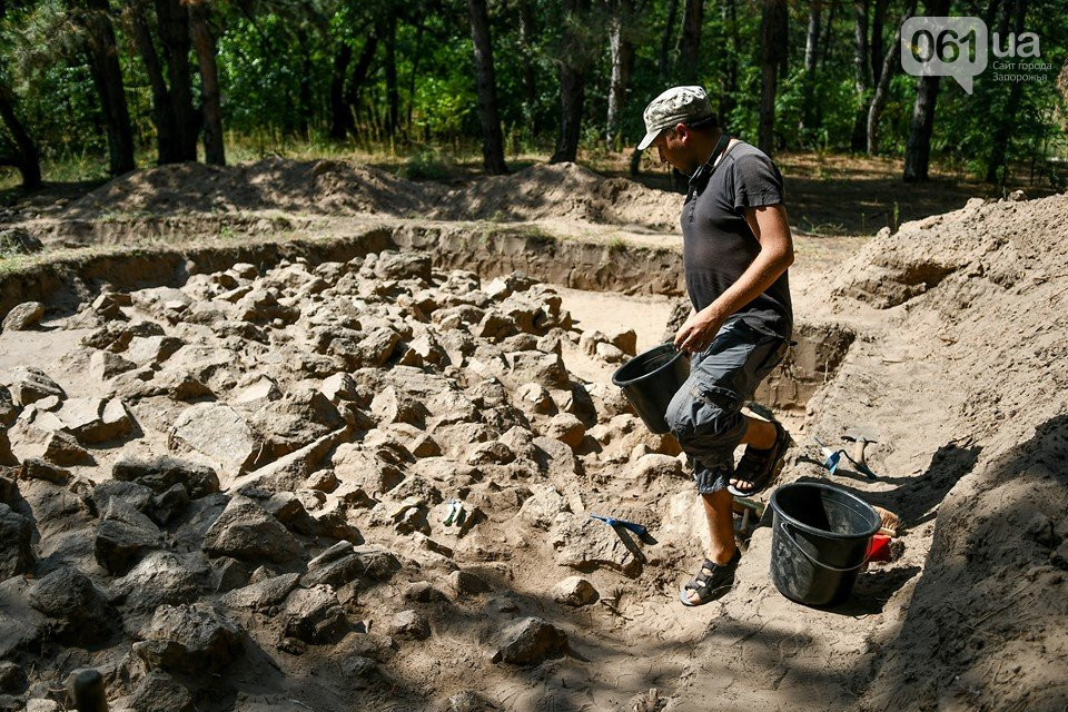 Українські археологи зробили сенсаційну знахідку на Хортиці (фото)