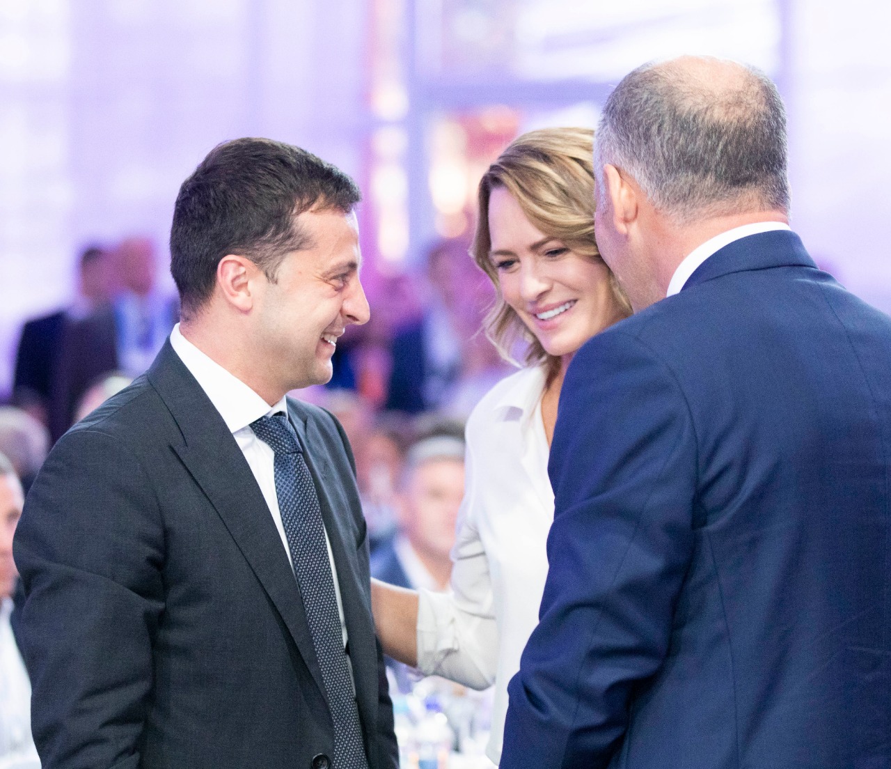 Мила Кунис в Киеве расхвалила Зеленского: появились фото