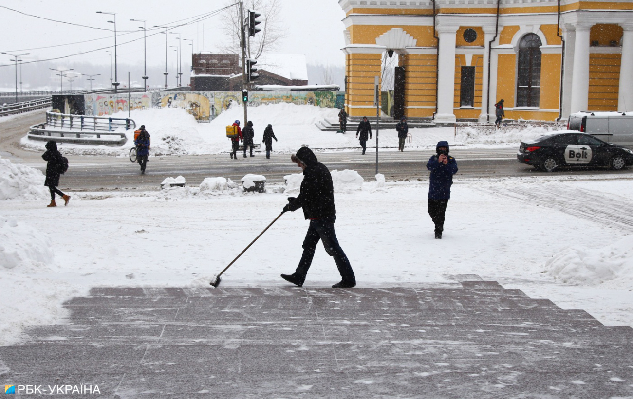 Заснеженный Киев глазами фотографа: что происходит в столице