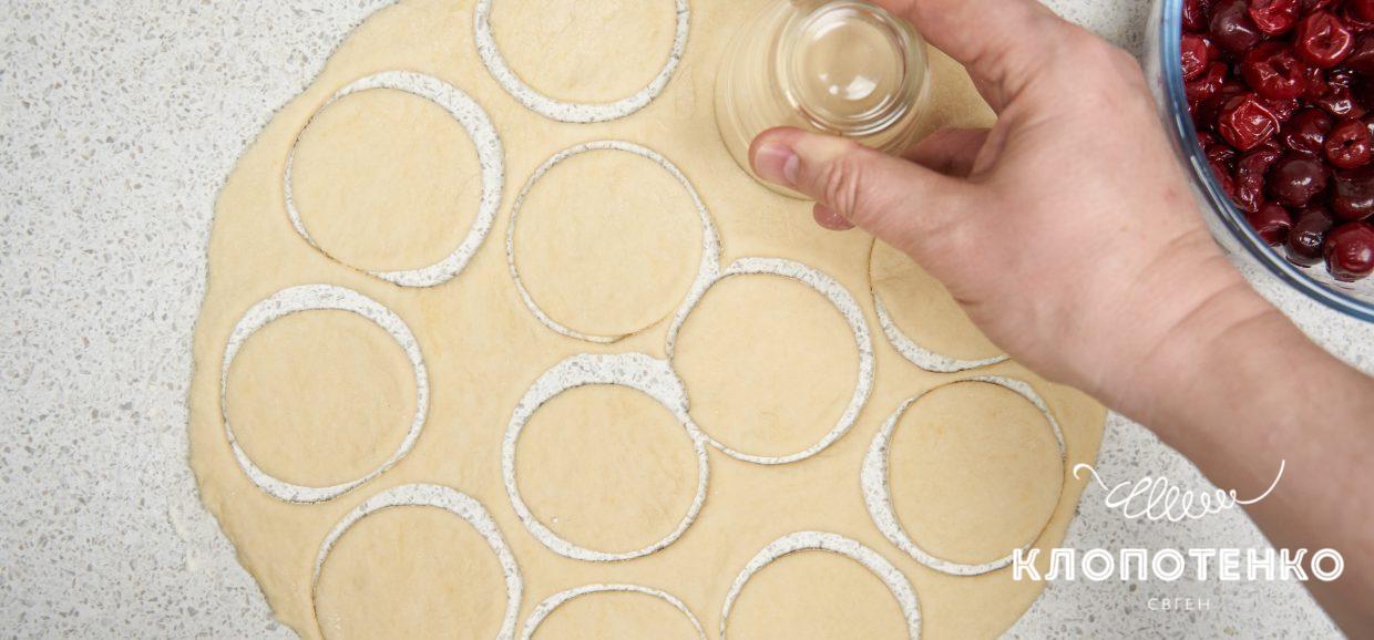 Клопотенко розсекретив таємний інгредієнт смачнющих вареників з вишнями