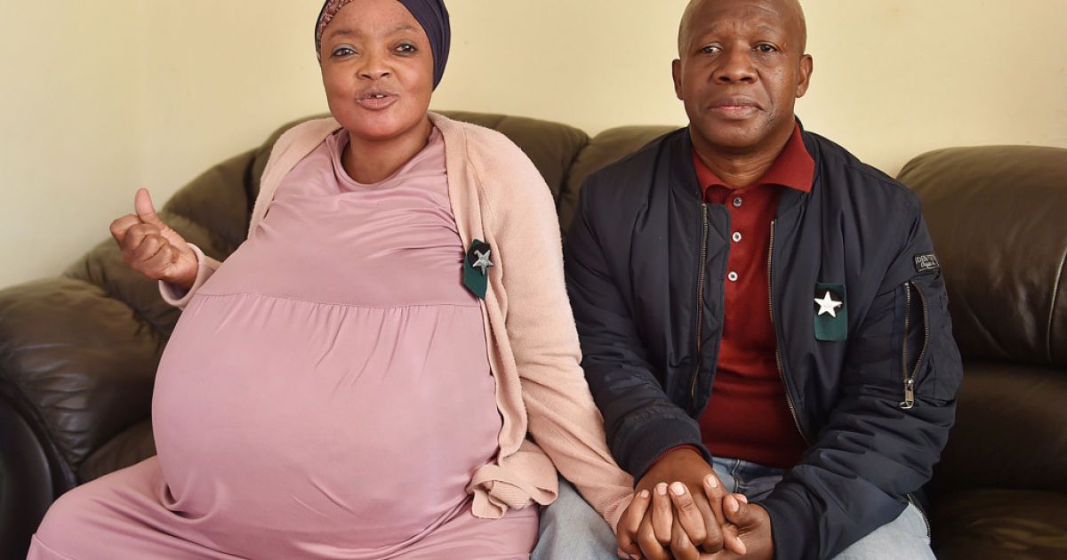 Муж женщины из ЮАР, которая сразу родила 10 детей, не верит в их существование (фото)