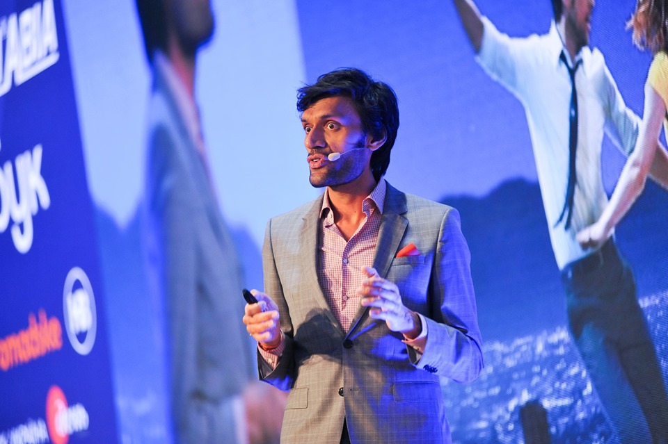 Майбутнє починається зараз