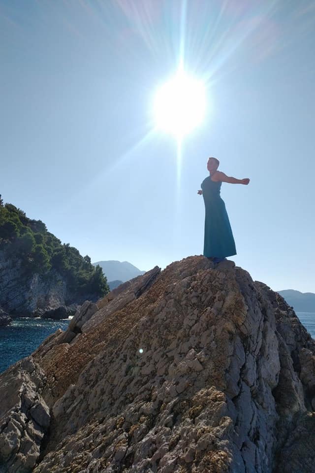 Допомога по безробіттю дозволяє: Савченко підірвала мережу новими пляжними фото