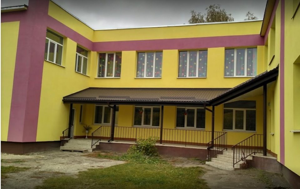 Пусть потерпят: в детсаде Ковеля детей травят краской