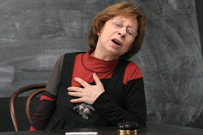 82-летняя Лия Ахеджакова экстренно госпитализирована в Москве