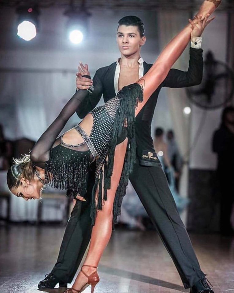 Украинские танцоры заняли первое место на престижном международном турнире (фото)