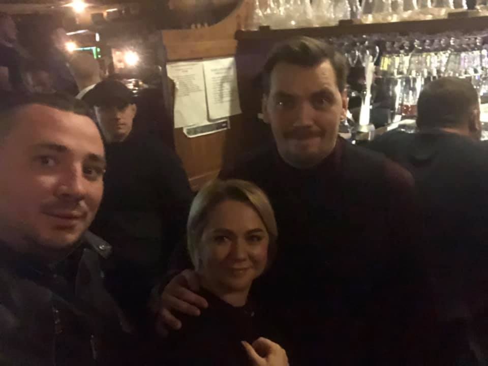 Сломал стереотипы: Гончарук посетил рок-вечеринку ветеранов (фото)