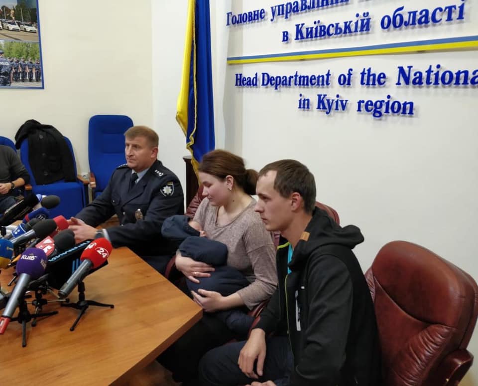 Контузія на фронті та імітація вагітності: що відомо про викрадачку дитини під Києвом