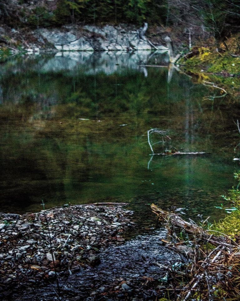 В Карпатах из-за непогоды исчезло красивое изумрудное озеро: его очень любили туристы