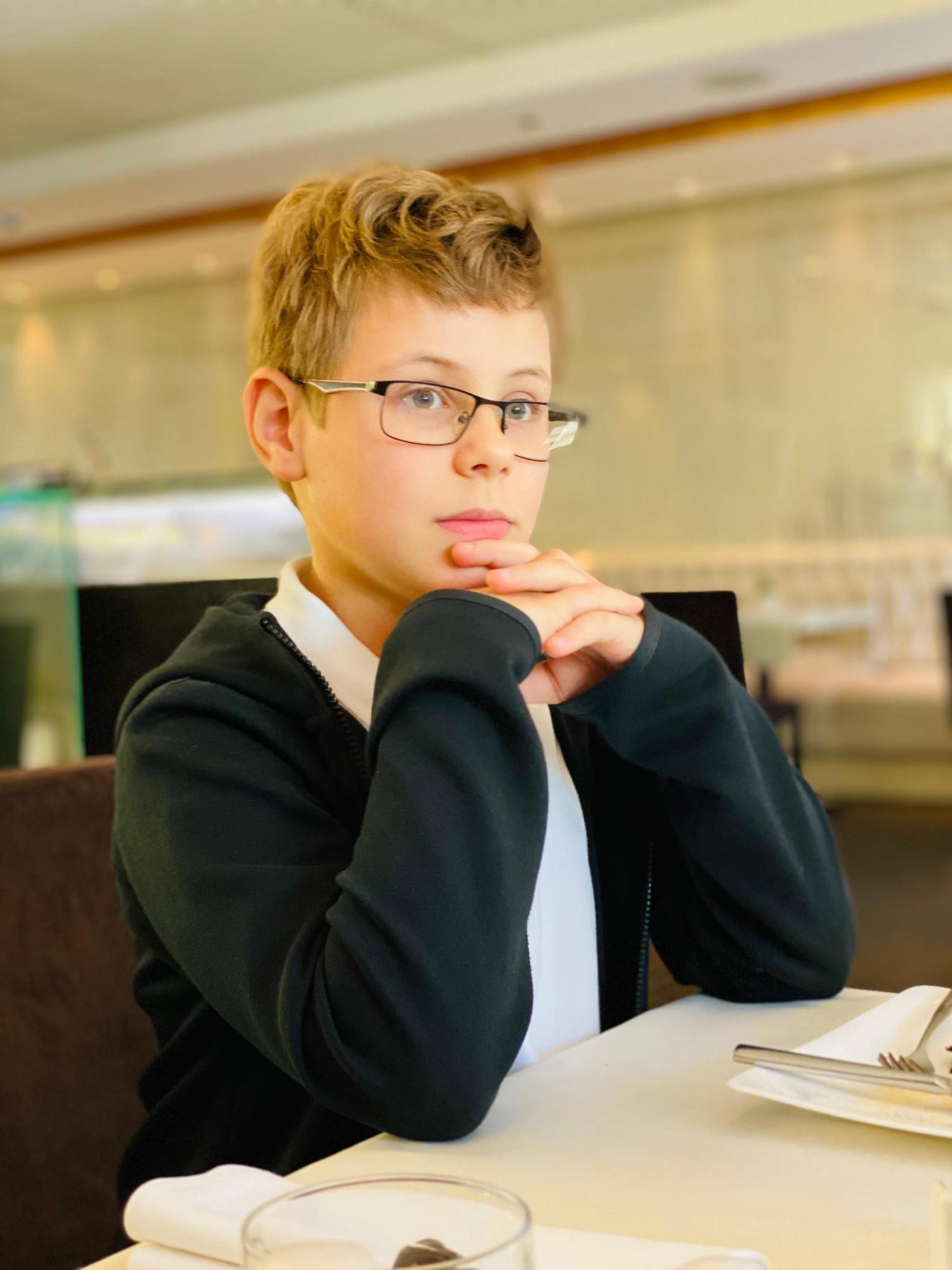 Син Тіни Кароль дав своє перше інтерв'ю: Я ніколи не буваю головним в компанії