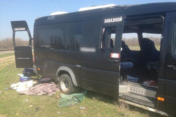 Аварія електрички з автобусом у Криму: зросла кількість постраждалих