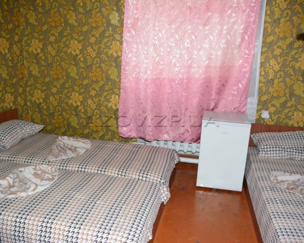 Як виглядає бюджетне житло на українських морських курортах: вся принадність відпочинку за 100-150 гривень