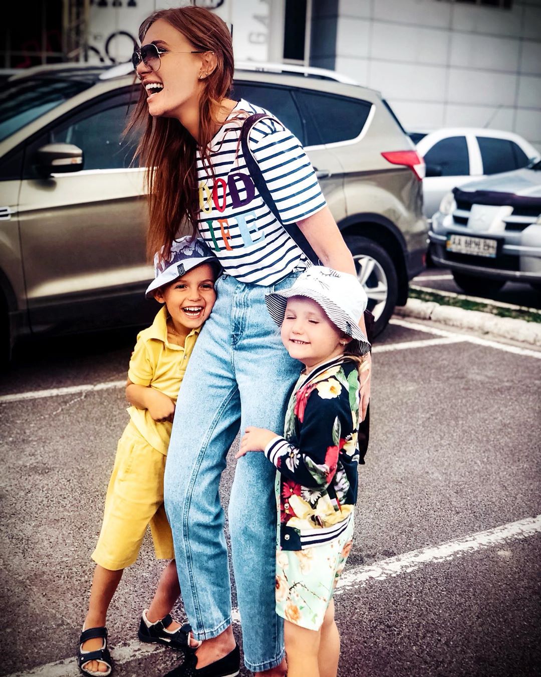 Славе Каминской грозит опасность: маньяк продолжает преследовать артистку