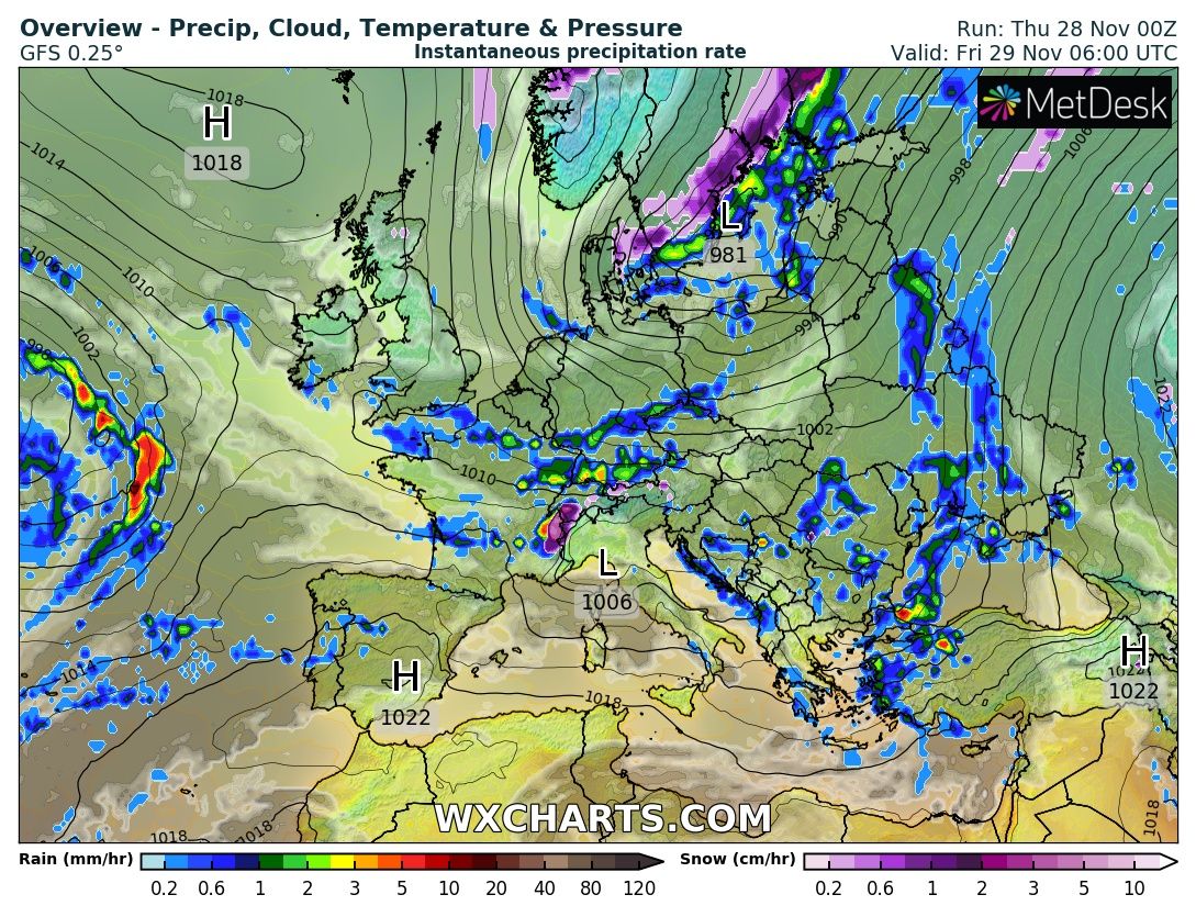 Завтра Украину накроют дожди