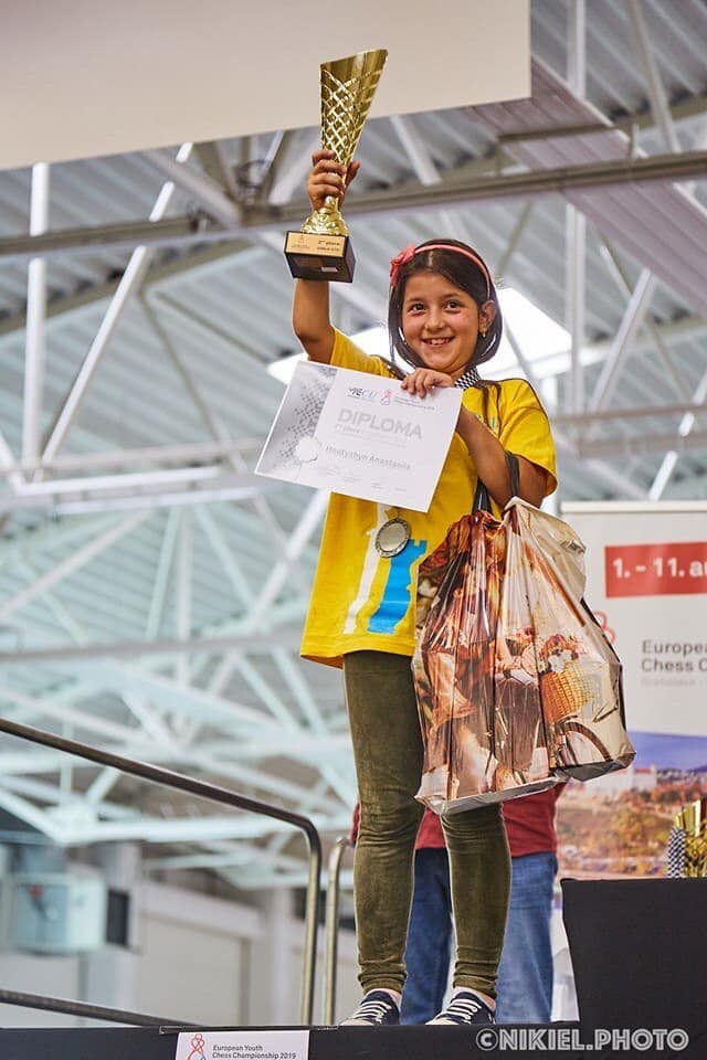 Юные украинские шахматисты завоевали "золото" и 6 серебряных медалей на чемпионате Европы (фото)