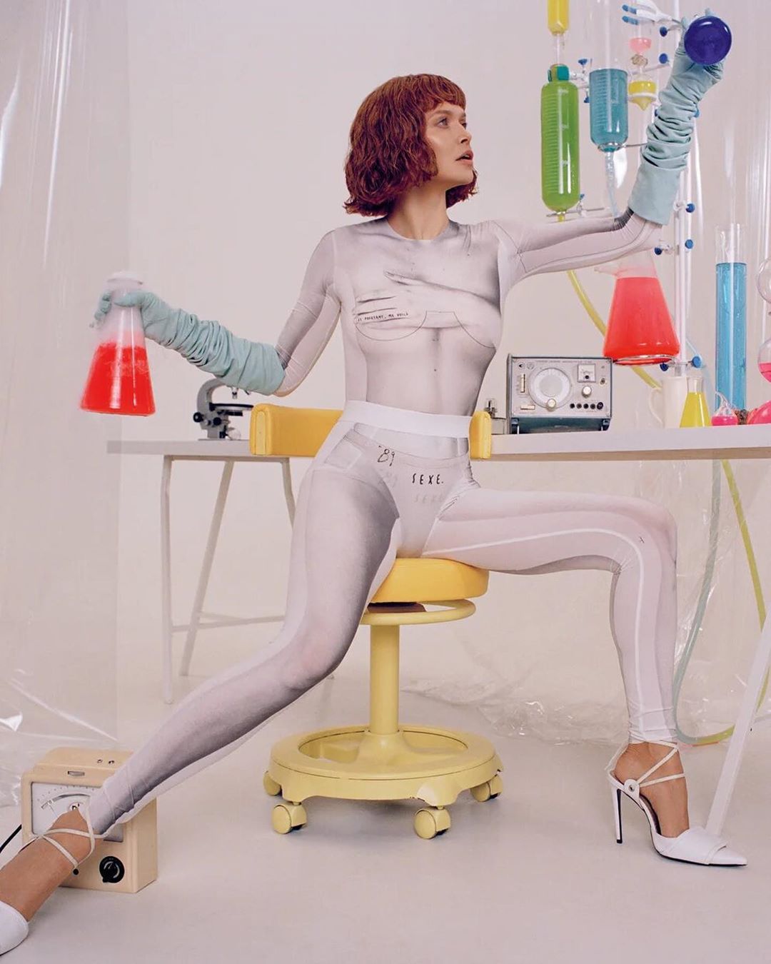 "Вообще не узнать": Вера Брежнева поразила кардинальным перевоплощением