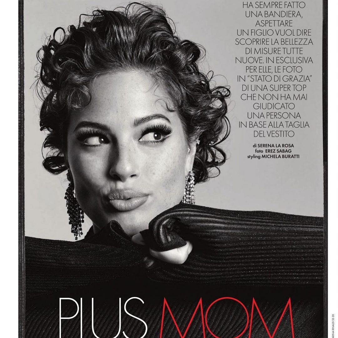 Стильна матуся: вагітна Ешлі Грем показала пишні форми в ефектних образах