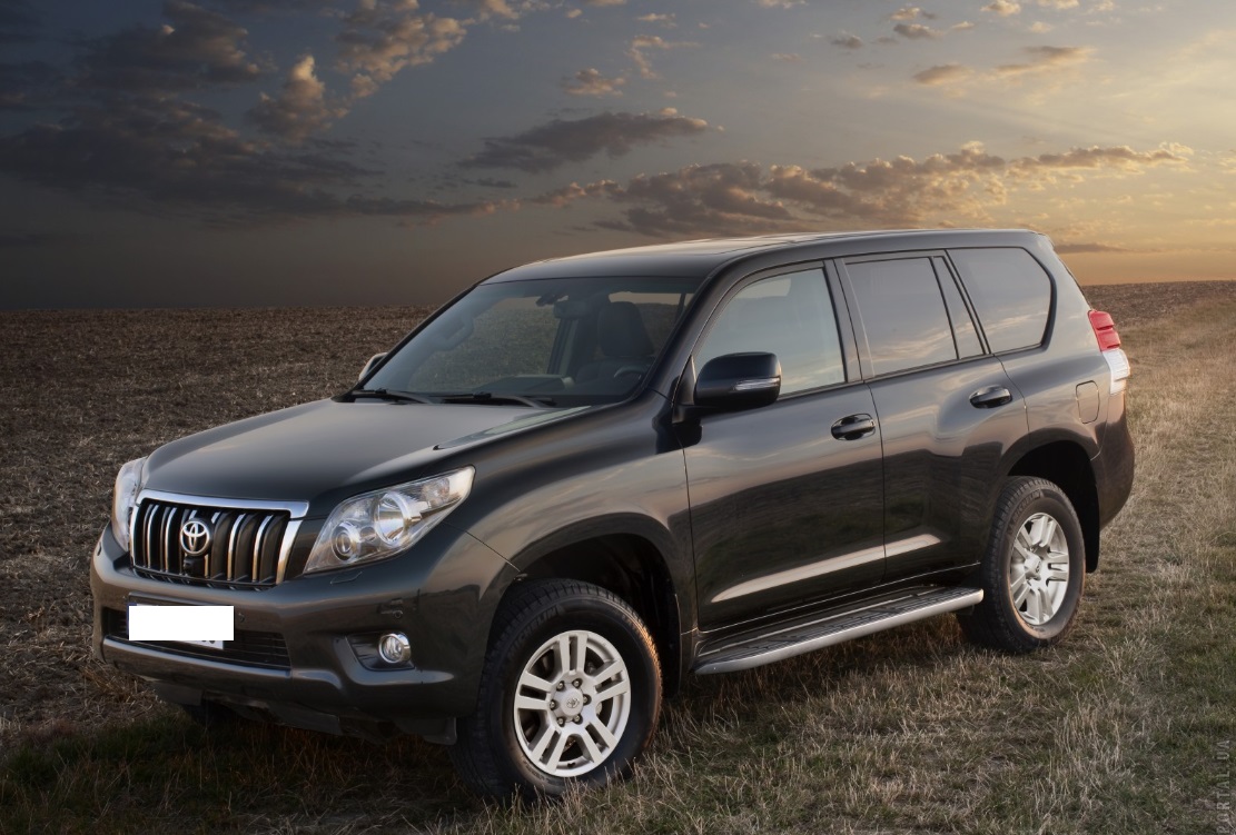 Jaguar, метро и лошадь: на чем ездят члены Кабмина