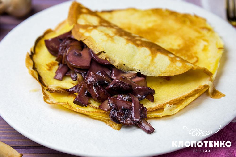 Клопотенко поделился рецептом оригинальных начинок для блинчиков: на любой вкус!