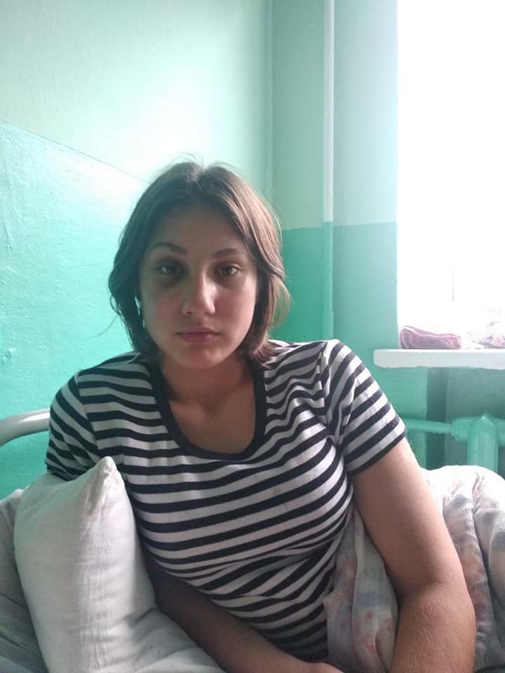 Она стояла на коленях: под Винницей пьяные студентки пытали свою ровесницу