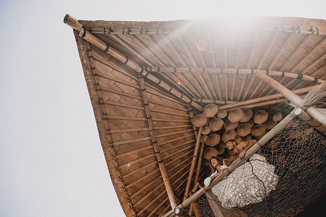 Есть примета: Холостяк 9 с невестой поделился пророческой балийской мудростью о счастье