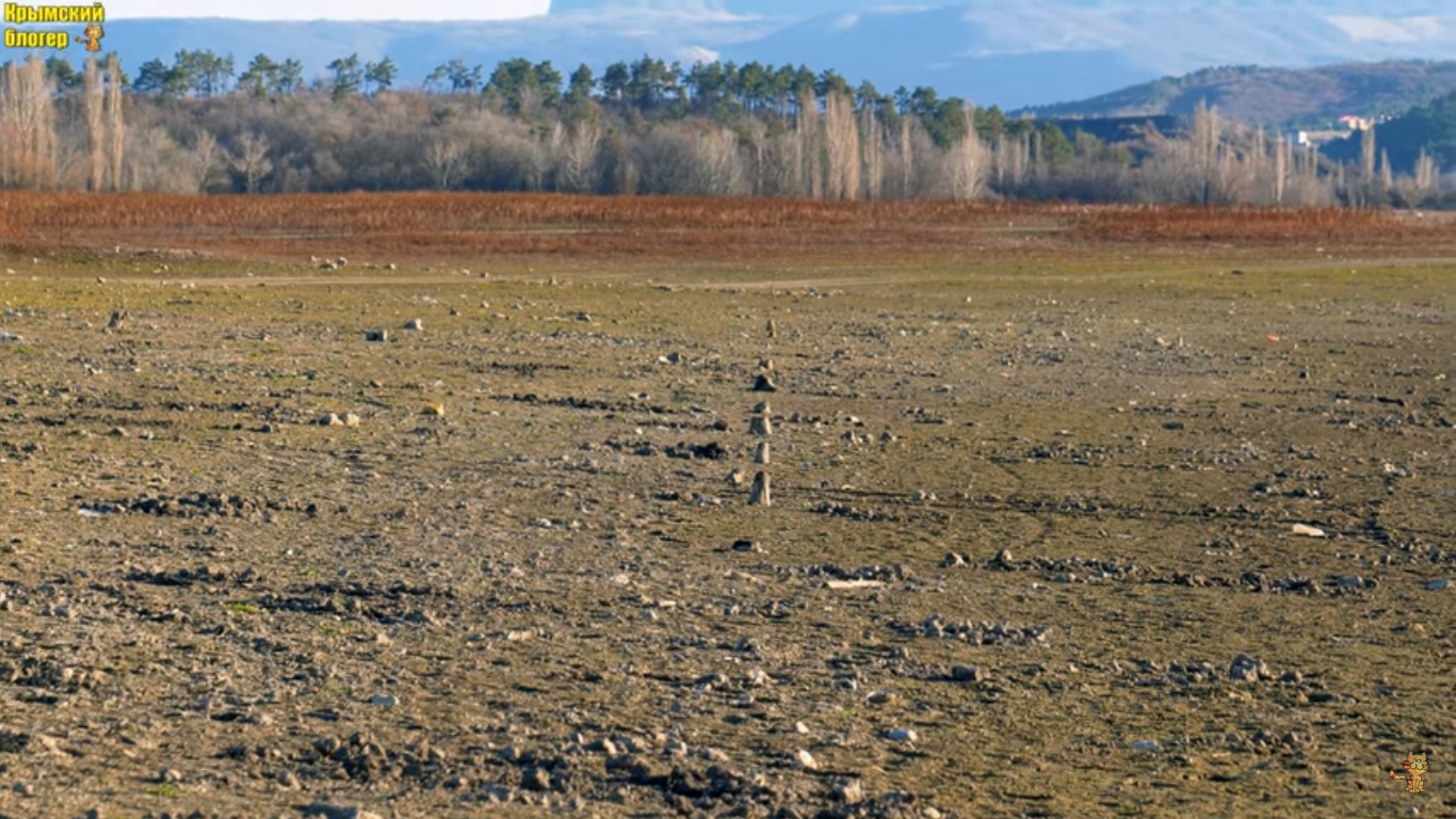В Крыму пересохло очень важное водохранилище: воды совсем не осталось