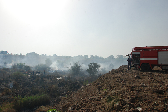 Пожежу на звалищі у Миколаєві ліквідували