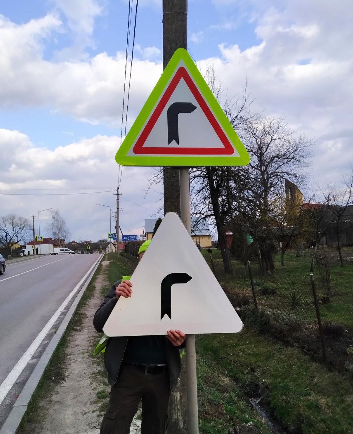 На дорогах Украины полностью поменяют навигацию: появились фото