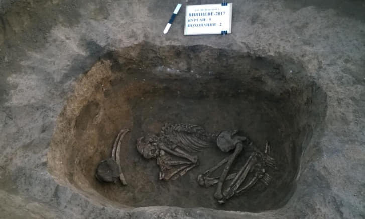 В Украине обнаружили уникальные захоронения, которым шесть тысяч лет (фото)