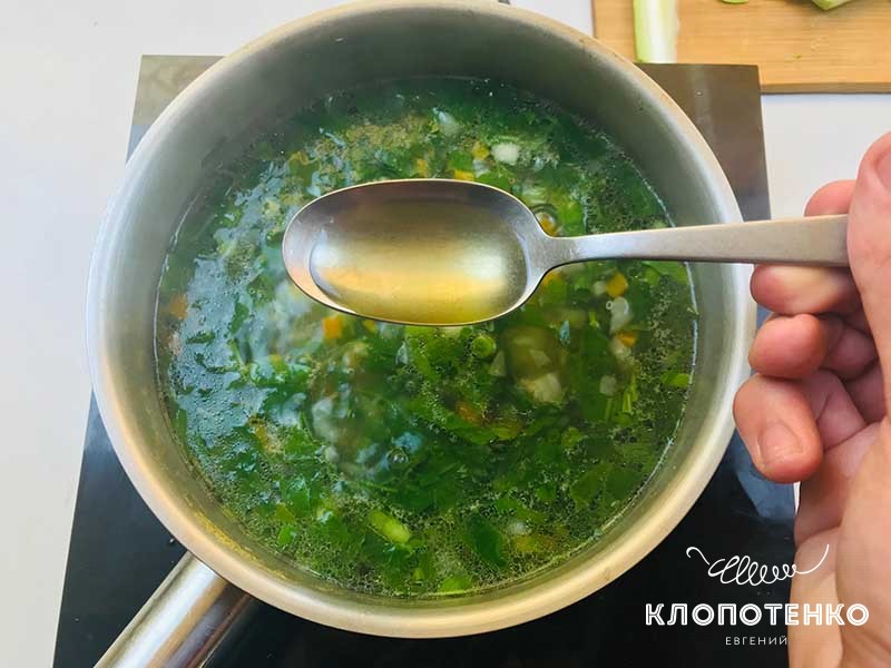 Клопотенко поделился рецептом вкуснейшего зеленого борща без щавеля
