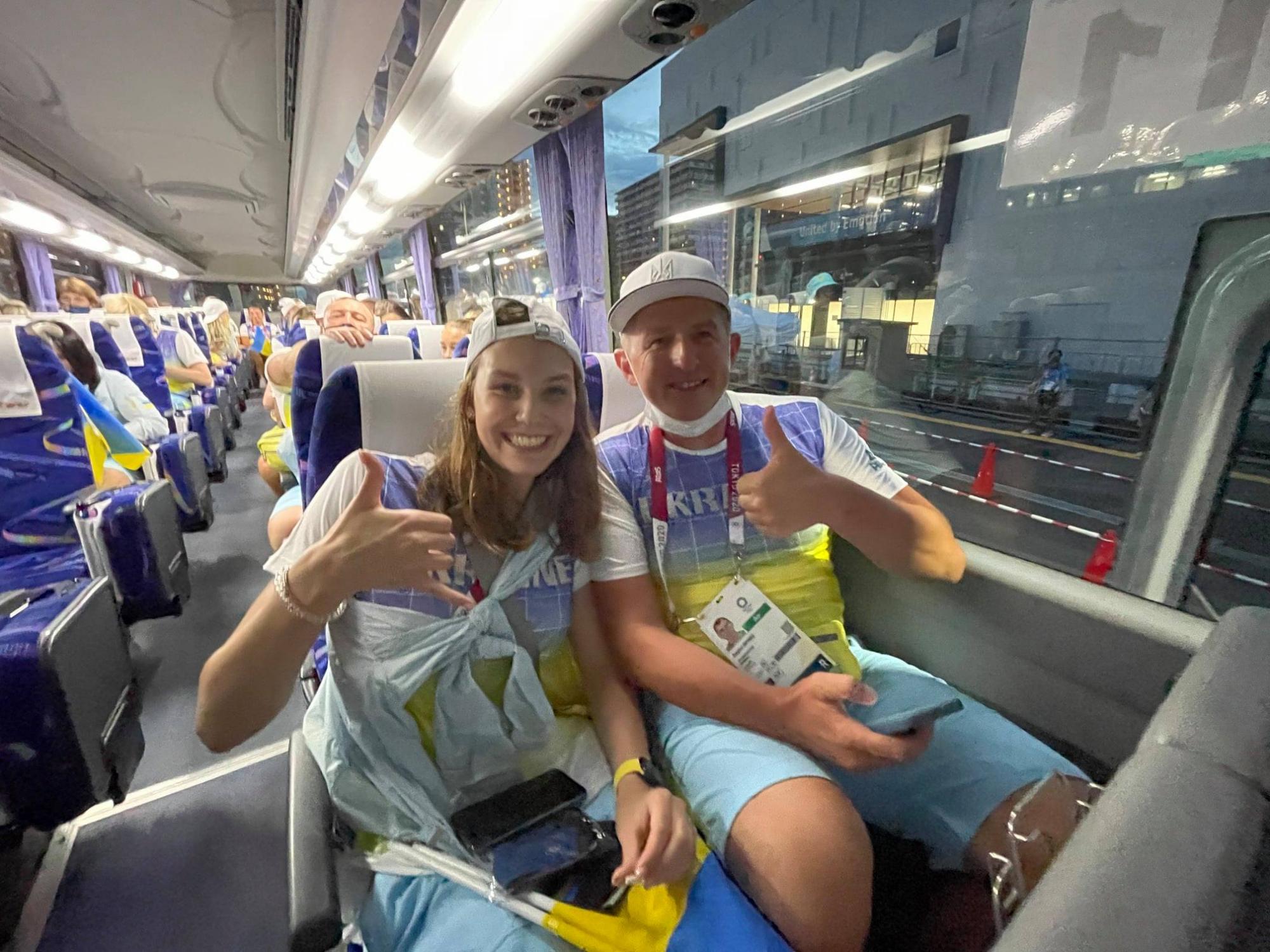 Українські спортсмени взяли участь в церемонії закриття Олімпіади 2020: яскраві фото з Токіо